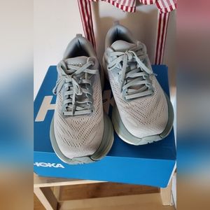 Hoka Bondi 8